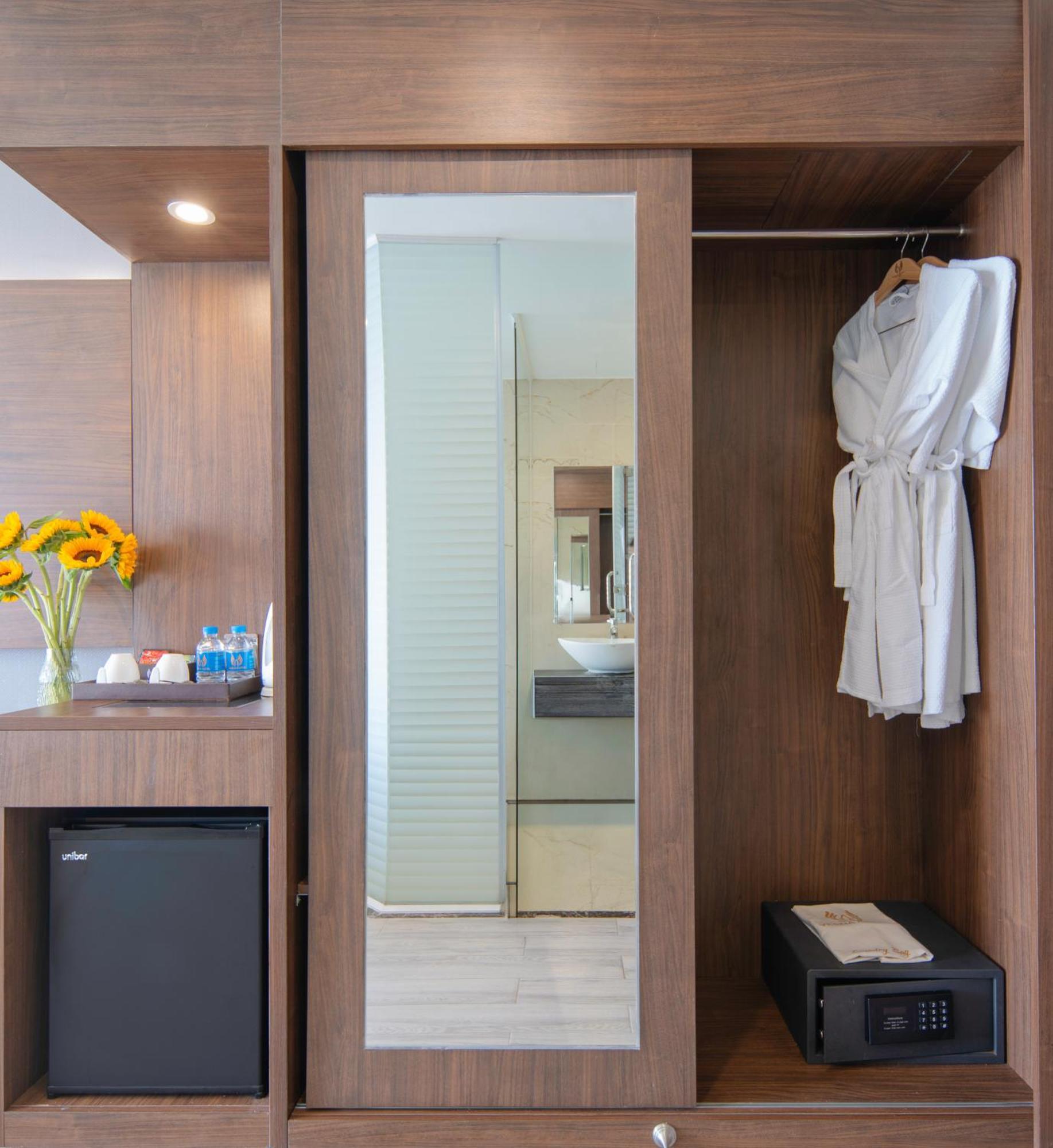 Vesna Hotel נה טראנג מראה חיצוני תמונה
